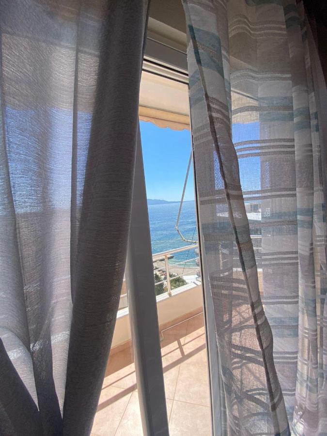 Titi'S Apartment Saranda Luaran gambar